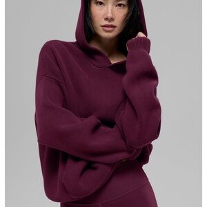 ALO Yoga Burgundy Women's Sweater